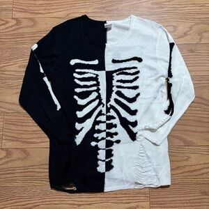Spirit Halloween Skeleton Sweater Large